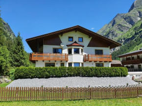 Haus Bergheimat Sankt Leonhard Im Pitztal